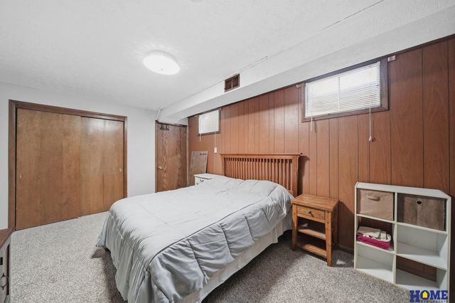 3751 Spruce Street, Lincoln, NE 68516