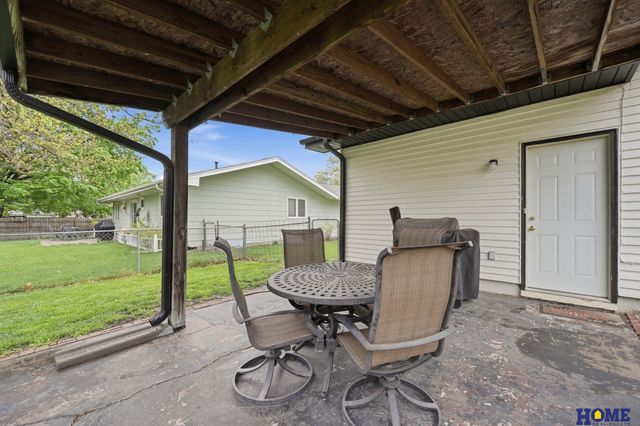 3751 Spruce Street, Lincoln, NE 68516
