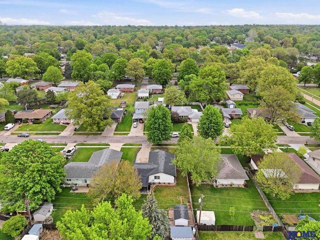 3751 Spruce Street, Lincoln, NE 68516