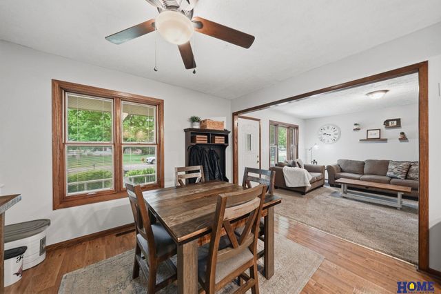 3751 Spruce Street, Lincoln, NE 68516