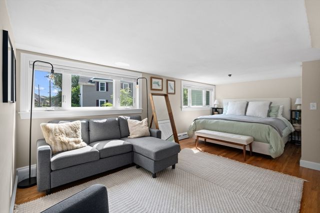 2 Elmcrest Circle, Melrose, MA 02176
