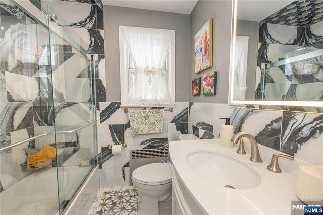 153 Algonquin Trail, Wayne, NJ 07470