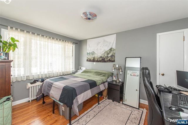 153 Algonquin Trail, Wayne, NJ 07470