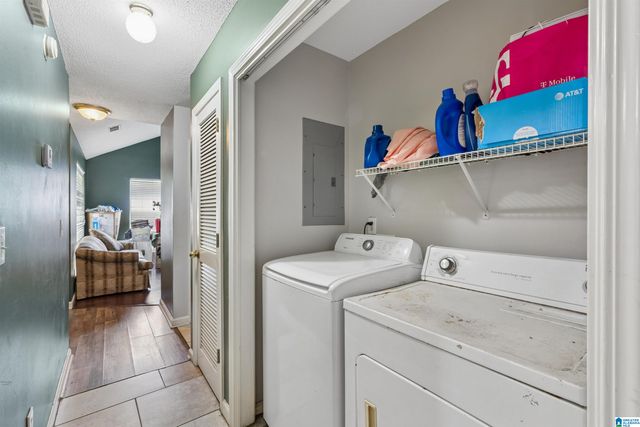 528 BUCK CREEK LANE, Alabaster, AL 35007