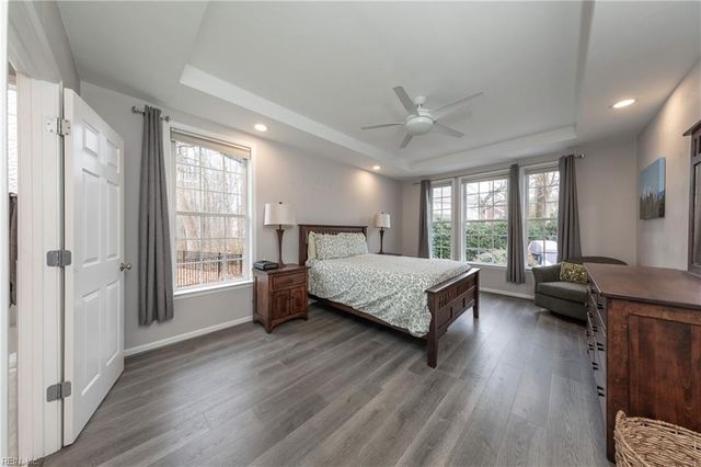 13152 Fox Chase CT, Carrollton, VA 23314