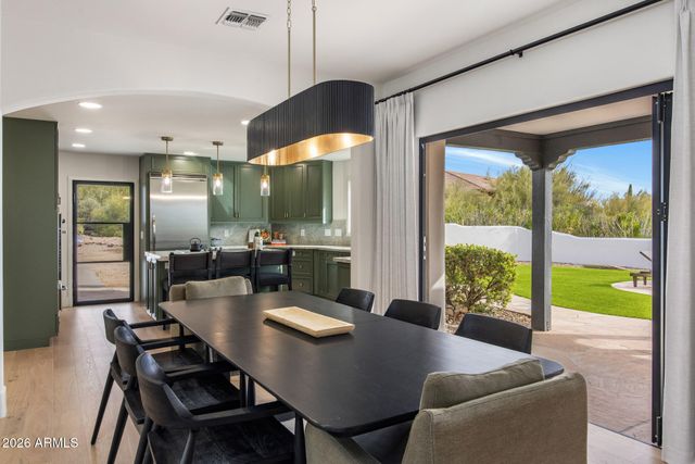 9349 E CALLE DE VALLE Drive, Scottsdale, AZ 85255