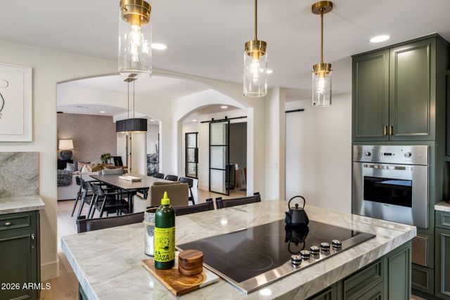 9349 E CALLE DE VALLE Drive, Scottsdale, AZ 85255