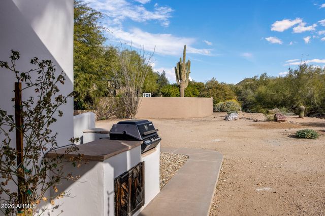 9349 E CALLE DE VALLE Drive, Scottsdale, AZ 85255