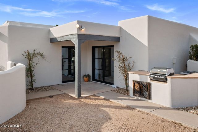 9349 E CALLE DE VALLE Drive, Scottsdale, AZ 85255