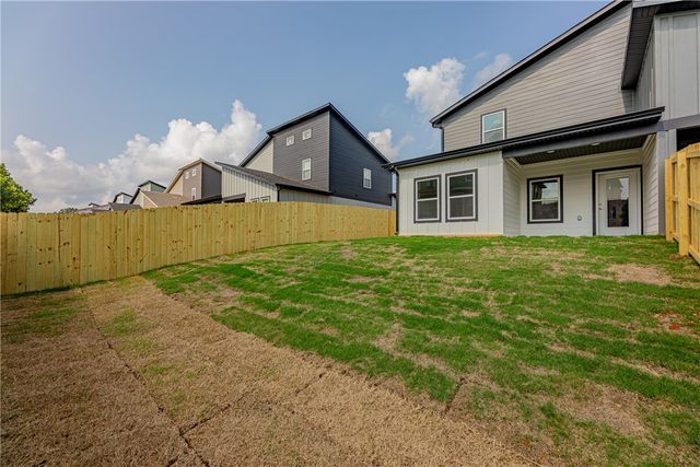 1406 SW Poigai Way 1, Bentonville, AR 72712