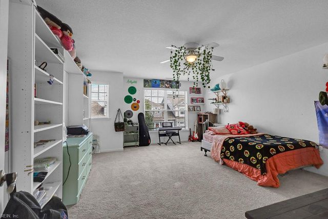 417 Heartfield DR, Chesapeake, VA 23322