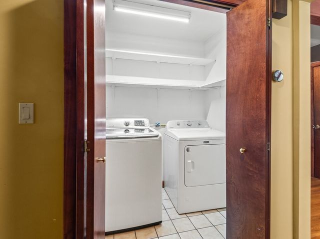 174 Cedar St, Sturbridge, MA 01566