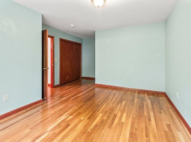 174 Cedar St, Sturbridge, MA 01566
