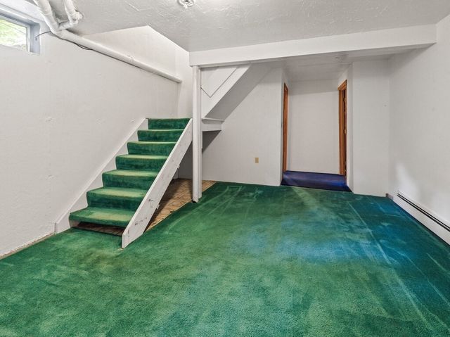 174 Cedar St, Sturbridge, MA 01566