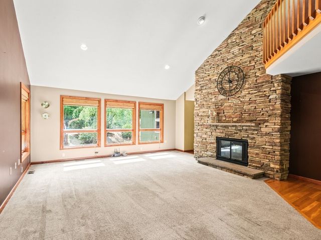 174 Cedar St, Sturbridge, MA 01566