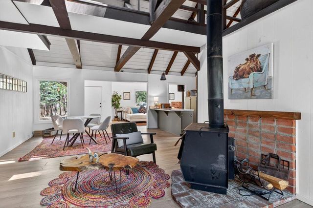 52230 Sylvan Way, Idyllwild, CA 92549