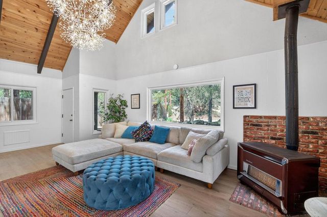 52230 Sylvan Way, Idyllwild, CA 92549