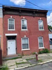 45 14th Street, Troy, NY 12180