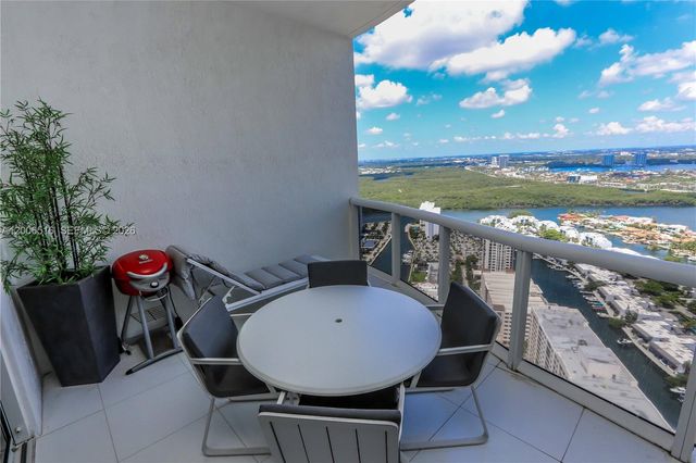 15901 Collins Avenue 4106, Sunny Isles Beach, FL 33160