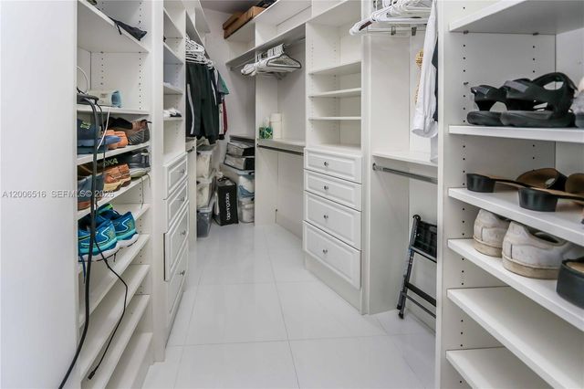 15901 Collins Avenue 4106, Sunny Isles Beach, FL 33160