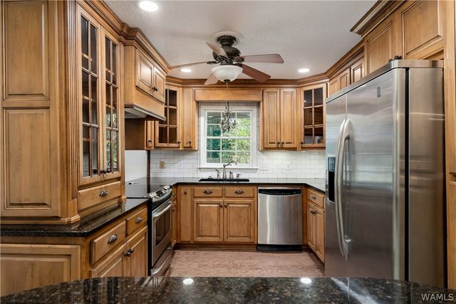 4629 White Dogwood, Northport, AL 35473
