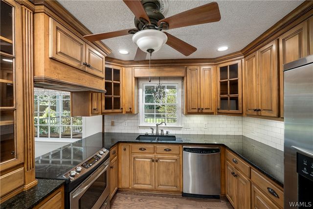4629 White Dogwood, Northport, AL 35473
