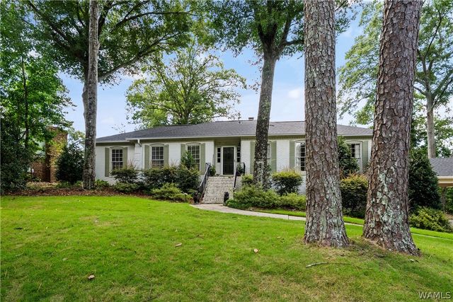 4629 White Dogwood, Northport, AL 35473