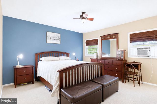 426 JENNIFER DR, New Cumberland, PA 17070