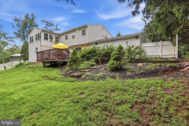 426 JENNIFER DR, New Cumberland, PA 17070