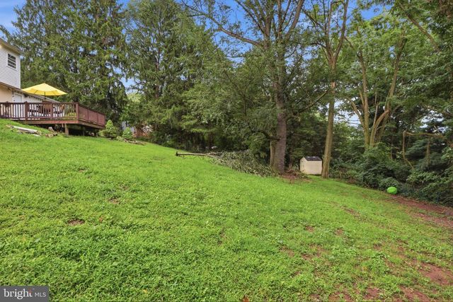 426 JENNIFER DR, New Cumberland, PA 17070