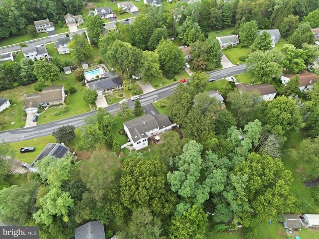 426 JENNIFER DR, New Cumberland, PA 17070