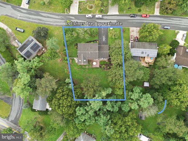426 JENNIFER DR, New Cumberland, PA 17070