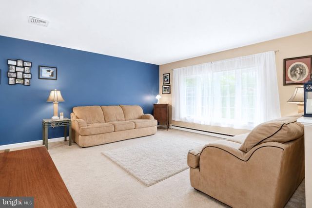 426 JENNIFER DR, New Cumberland, PA 17070