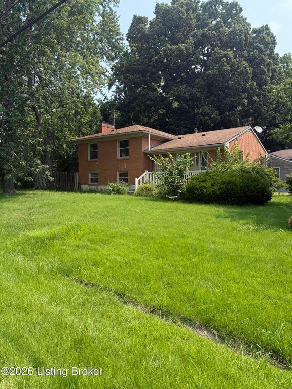 5629 Carolyn Way, Louisville, KY 40219