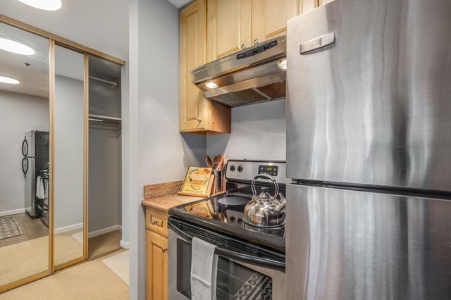 1332 1332 Shelter Creek Ln, San Bruno, CA 94066