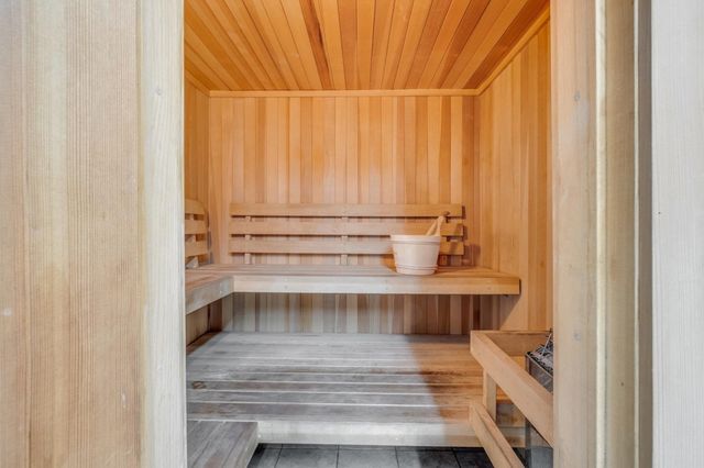 1332 1332 Shelter Creek Ln, San Bruno, CA 94066