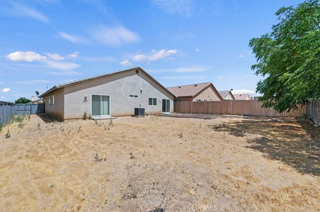 14336 Caroline, Adelanto, CA 92301