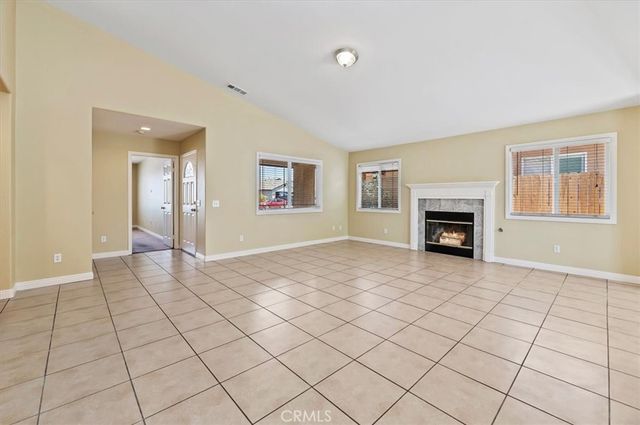 14336 Caroline, Adelanto, CA 92301