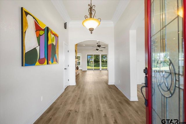 15176 County Road 472, Tyler, TX 75706