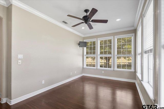 15176 County Road 472, Tyler, TX 75706