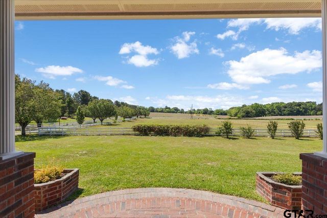 15176 County Road 472, Tyler, TX 75706