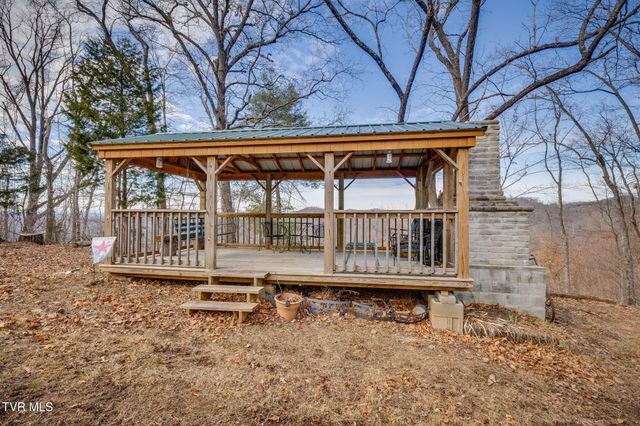 309 Holston Mountain Road, Elizabethton, TN 37643