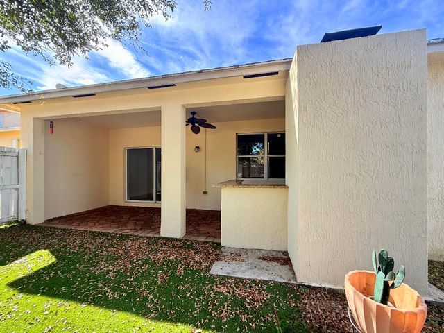 888 Quartz Terrace, West Palm Beach, FL 33413