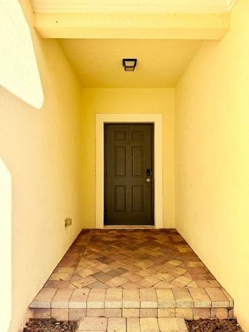 888 Quartz Terrace, West Palm Beach, FL 33413