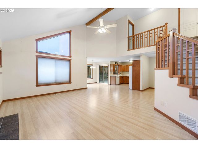 16108 Se BYBEE Ct, Portland, OR 97236