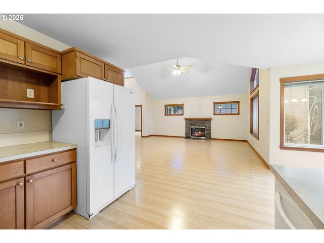 16108 Se BYBEE Ct, Portland, OR 97236