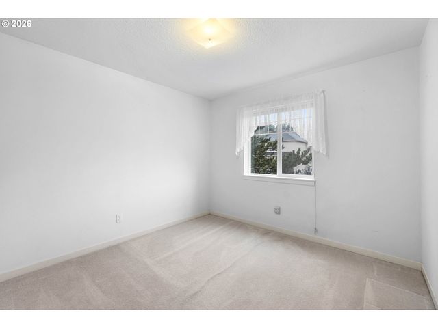 16108 Se BYBEE Ct, Portland, OR 97236