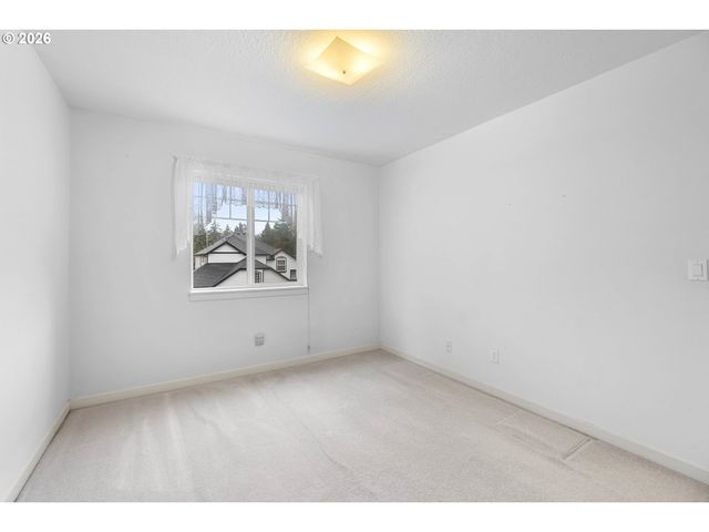 16108 Se BYBEE Ct, Portland, OR 97236