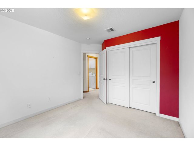 16108 Se BYBEE Ct, Portland, OR 97236