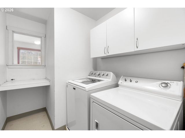 16108 Se BYBEE Ct, Portland, OR 97236